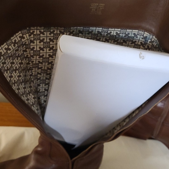 Tory Burch boots - Picture 6 of 7